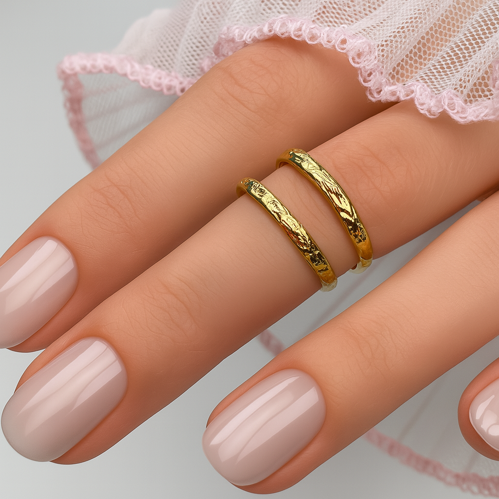 Gold Splint Ring - Adjustable Finger Support Ring for Injury Recovery or Stylish Everyday Wear