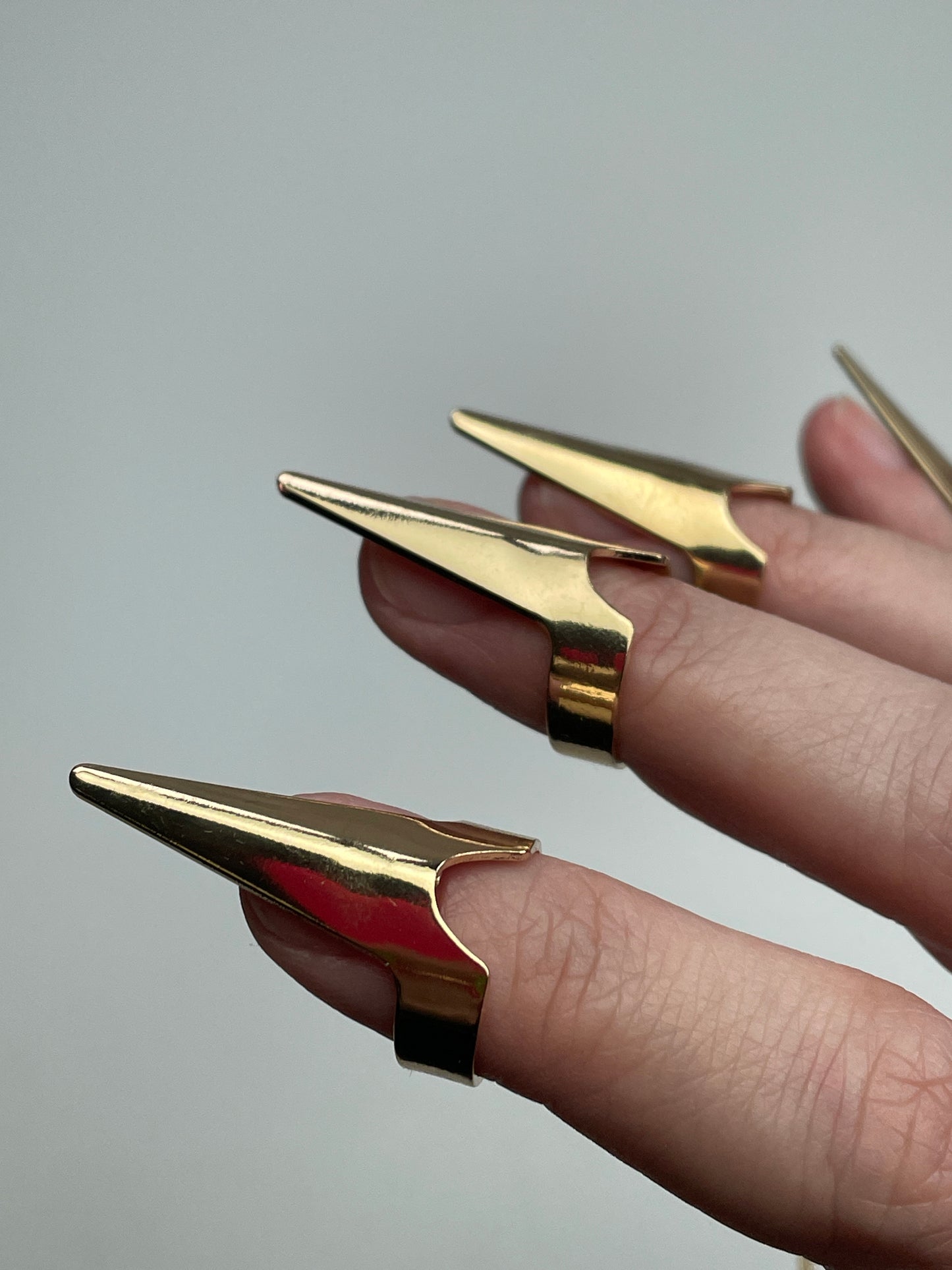 Adjustable Claw Rings – Gothic Nail Armor Ring, Punk Fingertip Talons, Cosplay Jewelry, Halloween Gothic Accessories