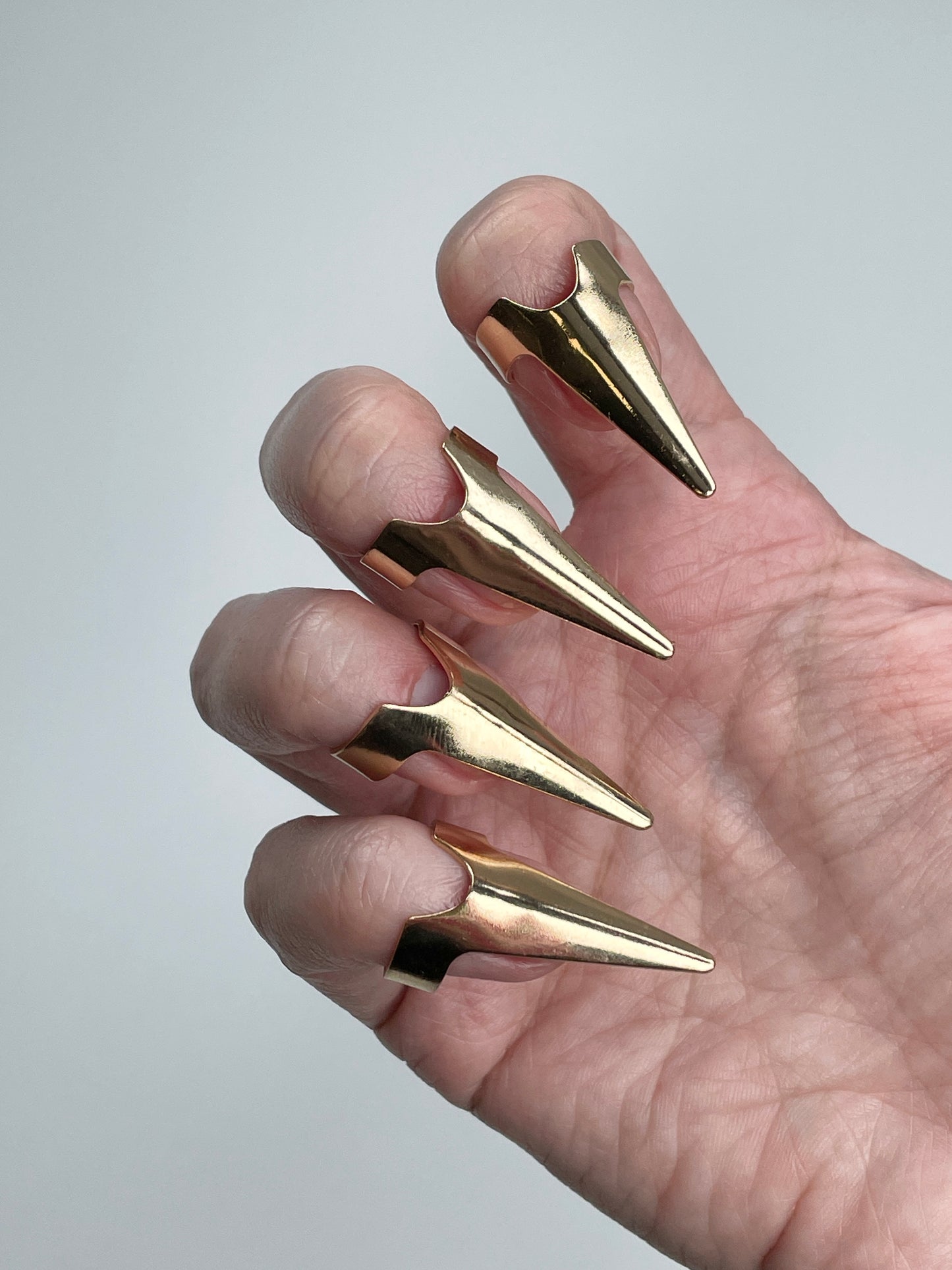 Adjustable Claw Rings – Gothic Nail Armor Ring, Punk Fingertip Talons, Cosplay Jewelry, Halloween Gothic Accessories
