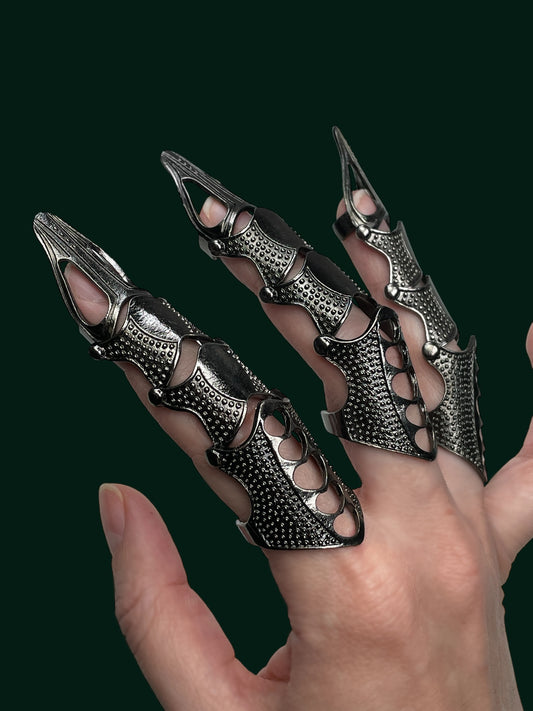 Dragon Finger Armor - Adjustable Claw Ring, Talon Jewelry for Cosplay, Halloween, LARP & Fantasy Costumes