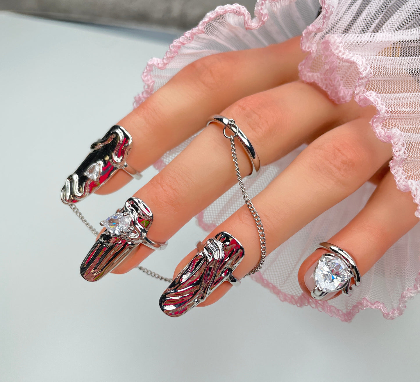 Gothic Nail Rings – Silver Fingertip Jewelry with Chains and Crystals, Adjustable Rings for Cosplay & Alternative Fashion