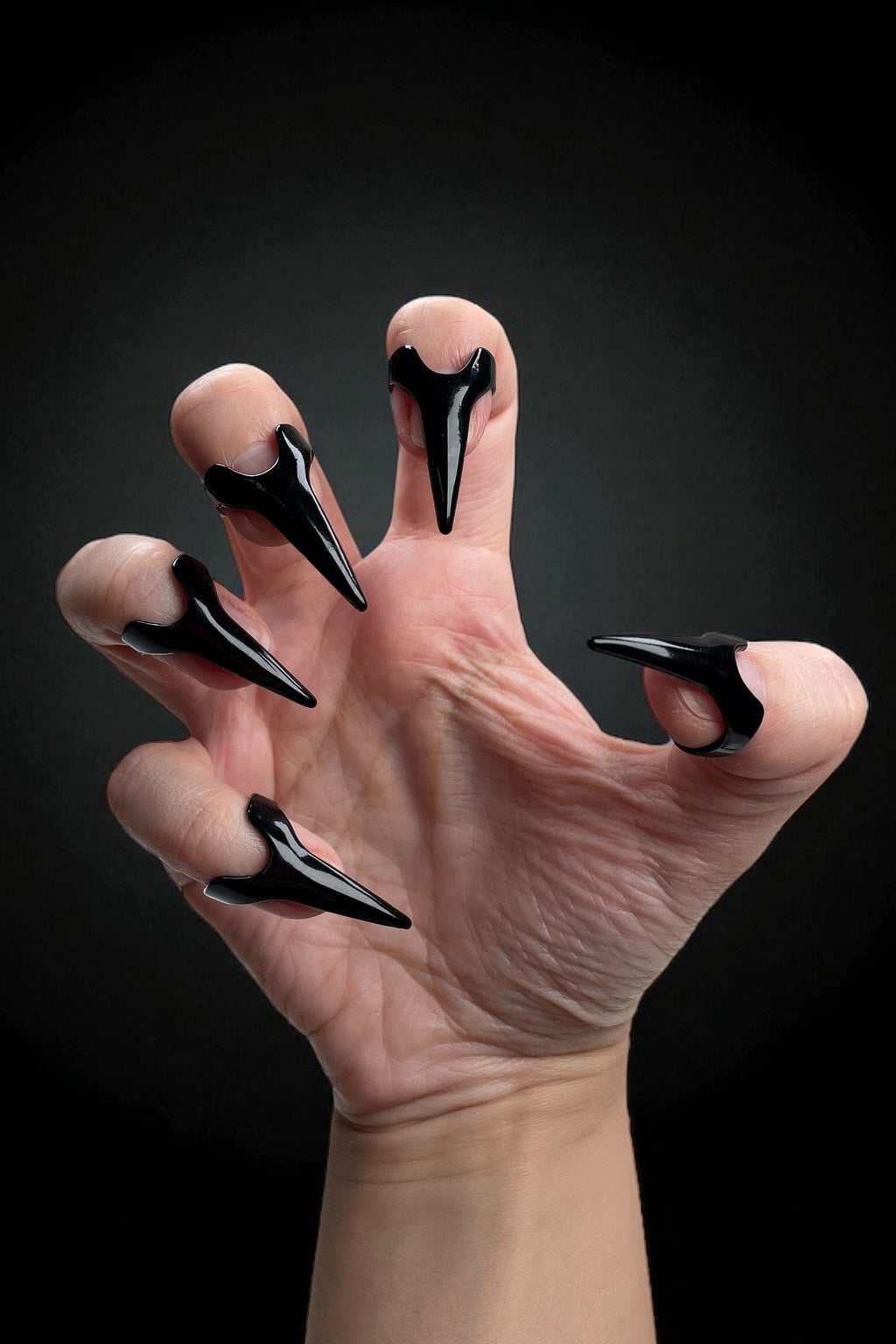Nail Finger Claws – Adjustable Gothic Claw Ring for Cosplay