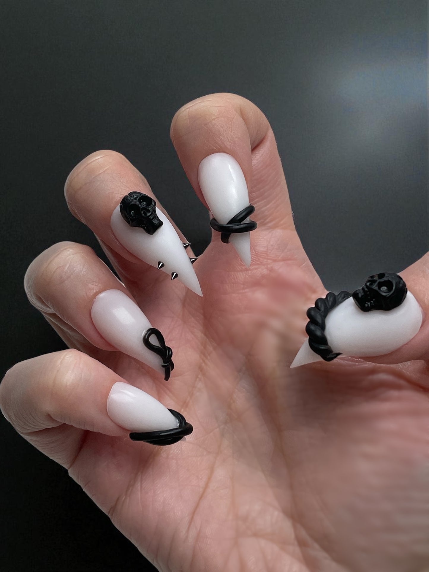 Gothic Claw Press On Nails – White with Black Skulls, Spikes & 3D Charms, Halloween Nail Set, Custom Sizes